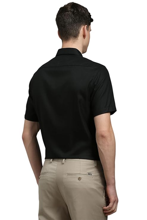 Louis Philippe Men's Solid Classic Fit Shirt